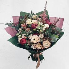 Букет цветов из:  Альстромерии, Розы, Пионы и Лизиантусы #REPLACE_PRED# Богородицке