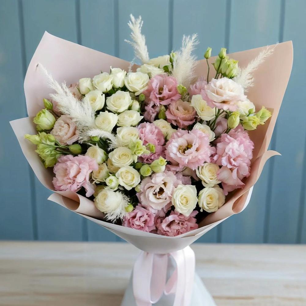 Букет цветов из: Альстромерии и Розы в Богородицке