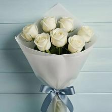 Букет 7 Белых роз Эдлесс Лав в Богородицке
