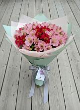 Букет цветов из:  Альстромерии в Богородицке