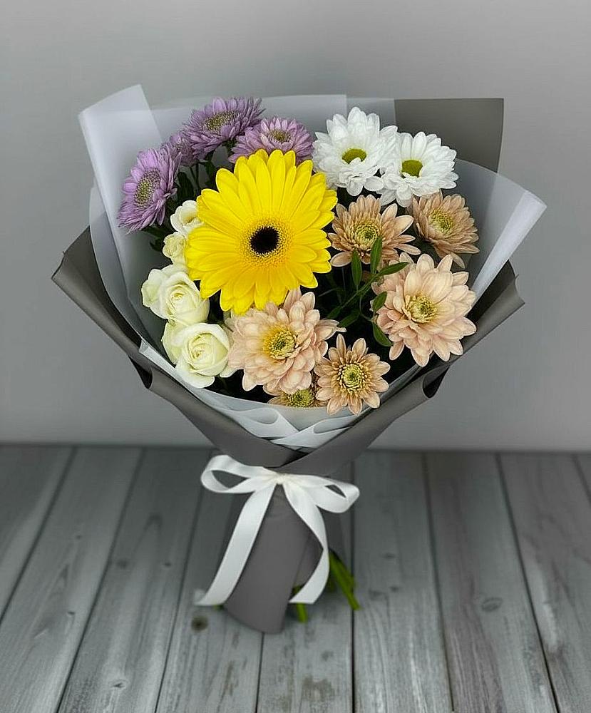 Букет цветов из: Розы, Герберы и Хризантемы в Богородицке