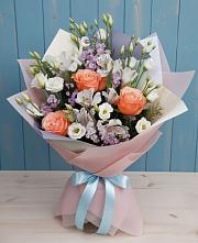 Букет цветов из:  Лизиантусы, Розы, Альстромерии и Гипсофила #REPLACE_PRED# Богородицке