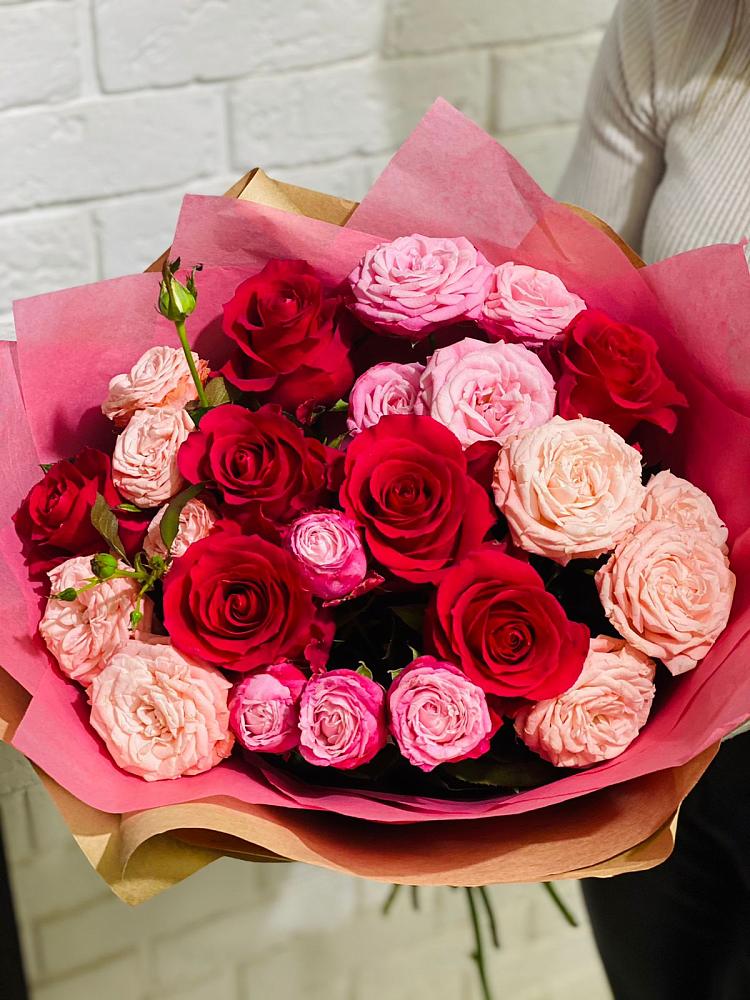 Букет цветов из: Розы в Богородицке