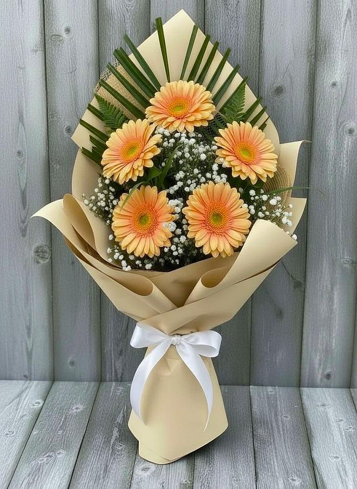 Букет цветов из: Герберы в Богородицке